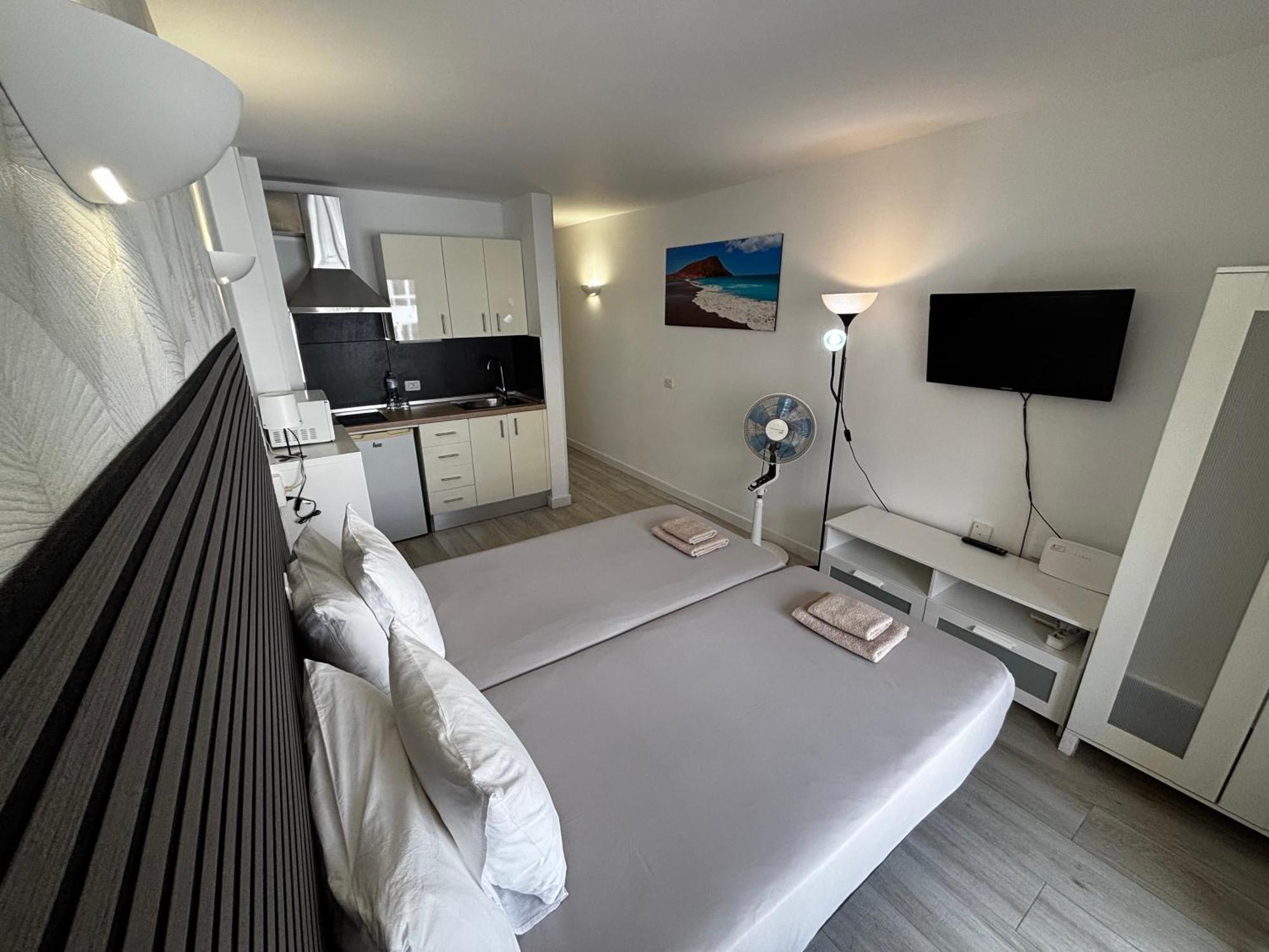 Cozy In Cristianos Free Wifi Appartamento Arona (Tenerife)